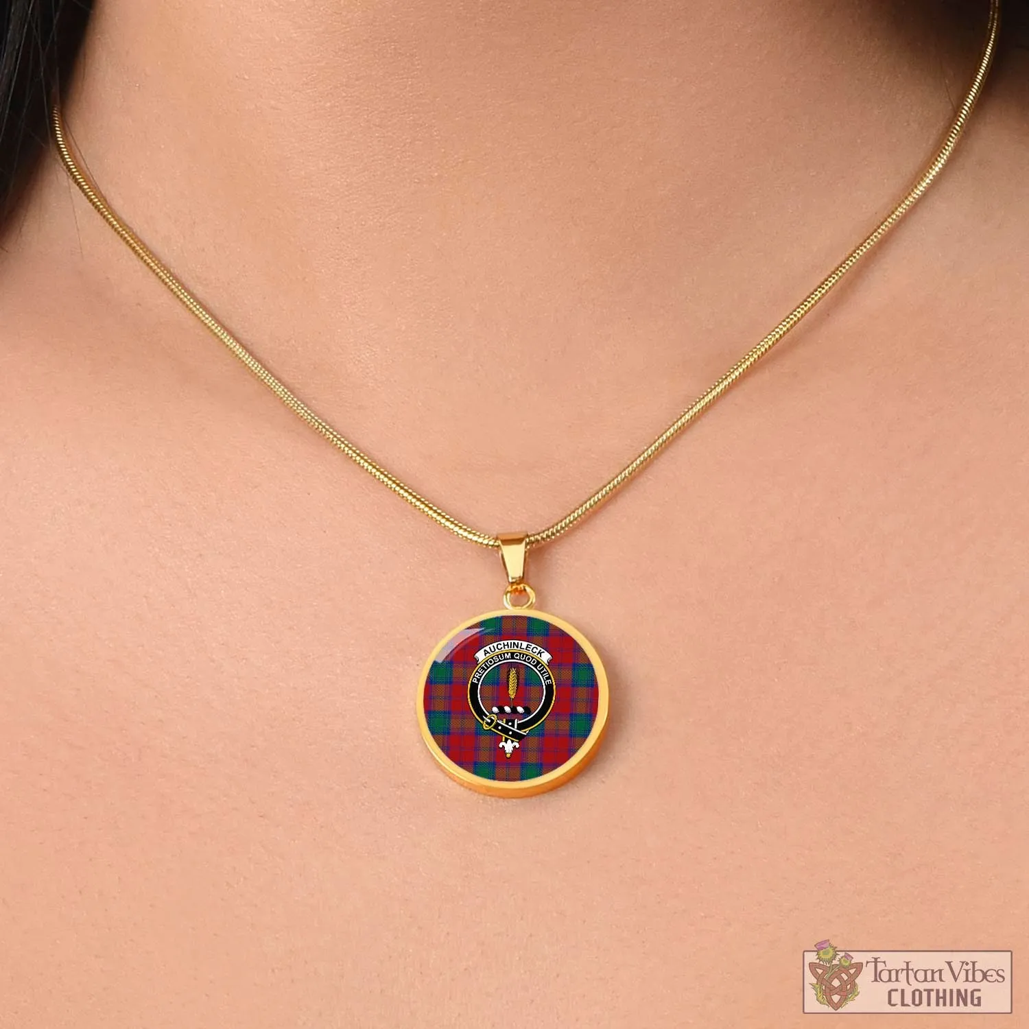 Auchinleck (Affleck) Tartan Circle Necklace with Family Crest