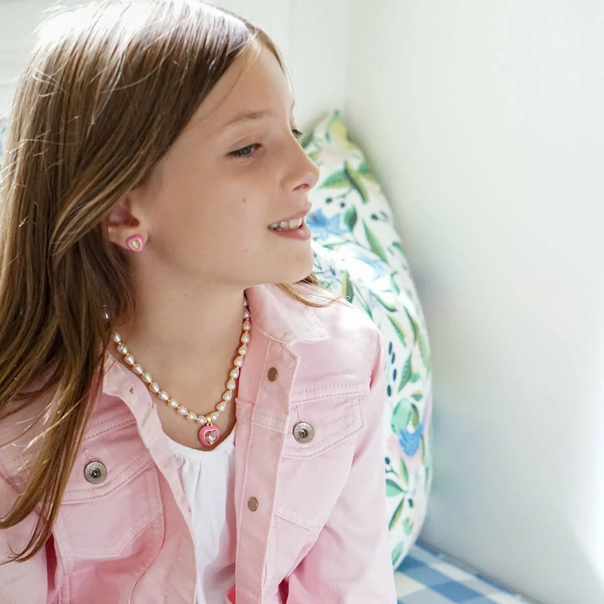 CANVAS STYLE - MADELEINE PEARL & HEART CHILDREN'S NECKLACE IN PINK