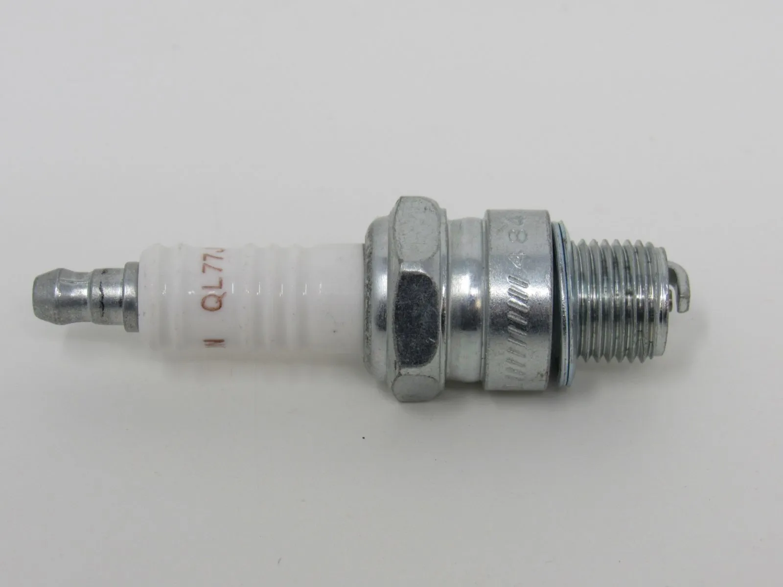 Champion Spark Plug 828-1 -- New