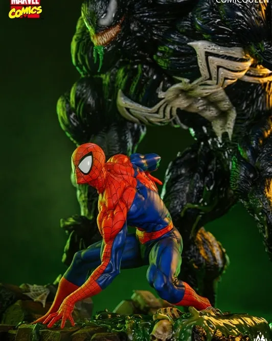 Spider-Man vs Venom 1/4 Statue